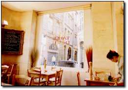 [Cafe Scene - Bordeaux.jpg]