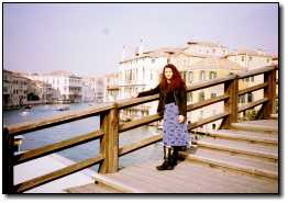 [Canal Scene 05 - Venice.jpg]